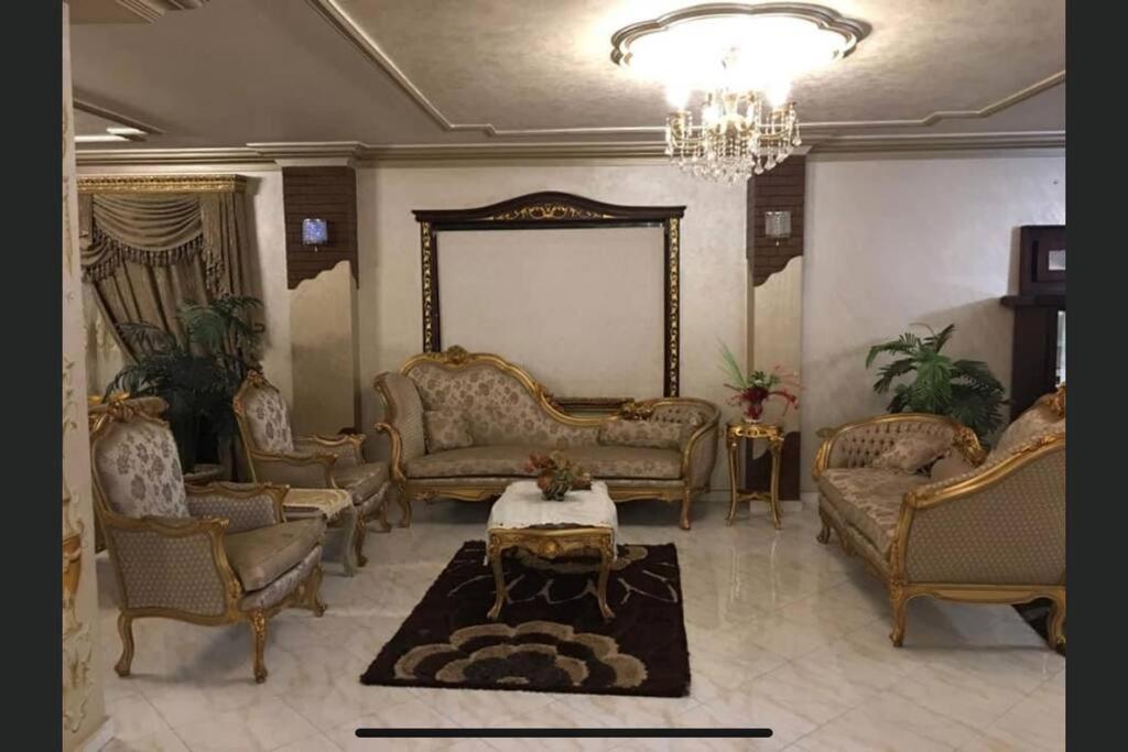 קהיר Royal Pyramids Palace Residence מראה חיצוני תמונה